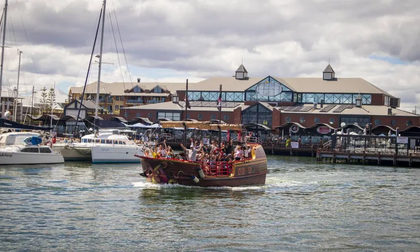 Mandurah Canal Pirate Cruise, 45 Minutes 