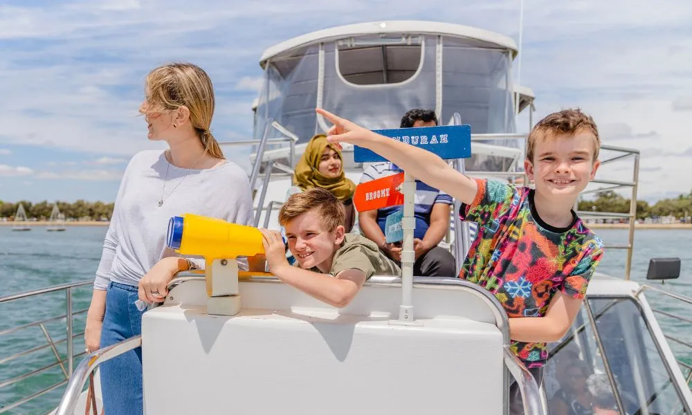 Mandurah Dolphin & Scenic Canal Cruise - Book Now | Experience Oz + NZ-3