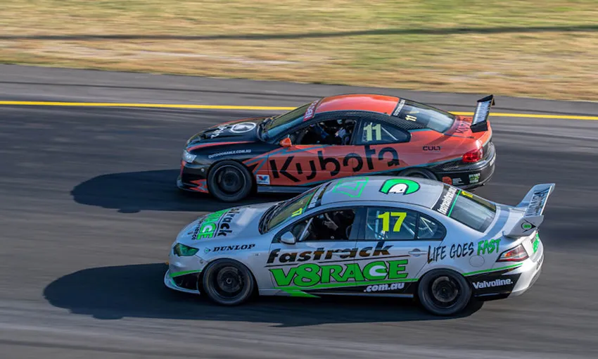 V8 Race Car Experience - 6 Lap Drive - Sandown Raceway