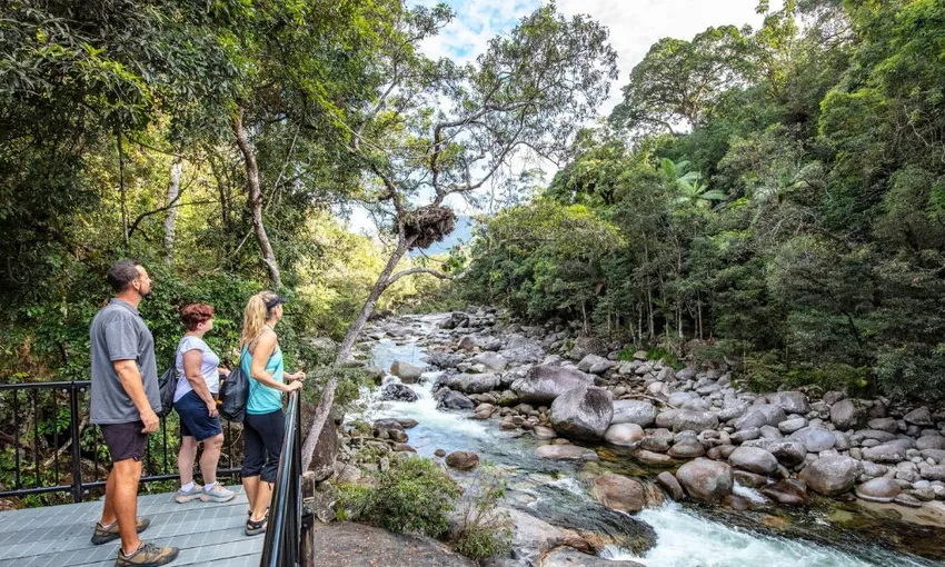 Mossman Gorge Day Tour with River Drifting 