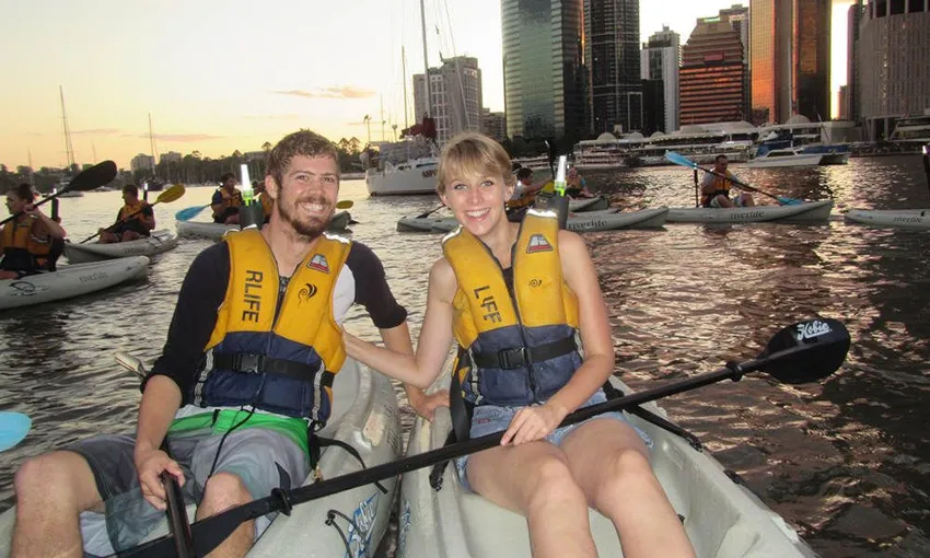 Brisbane River Twilight Kayak Tour - 1.5 Hours 