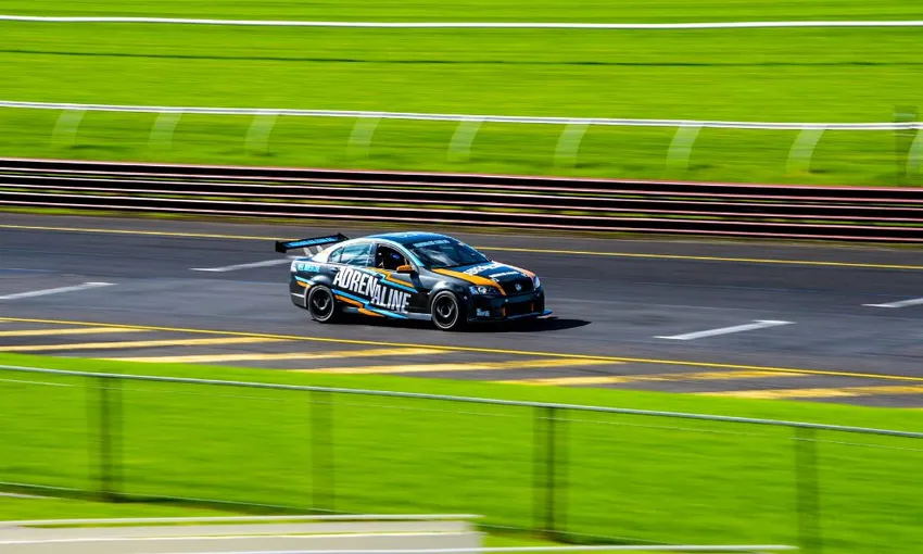V8 Drive Experience - 6 Laps & 2 Passenger Hot Laps - Sydney Motorsport Park