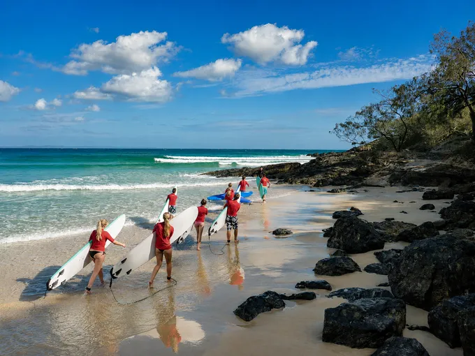 Epic 4WD Beach Drive with Surf Lesson in Noosa - Day Tour 