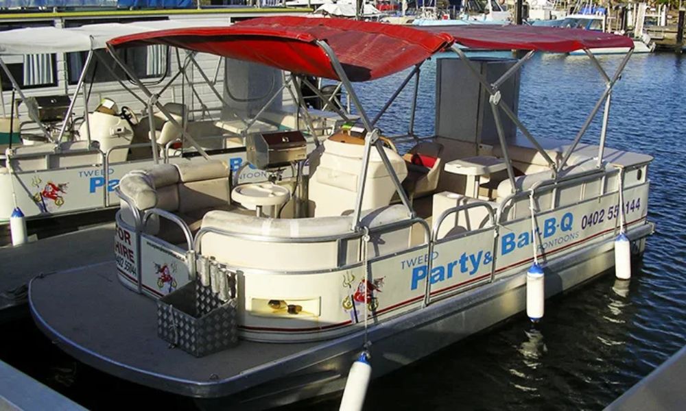 Tweed River 8 Seater Fishing Boat Hire - Full Day