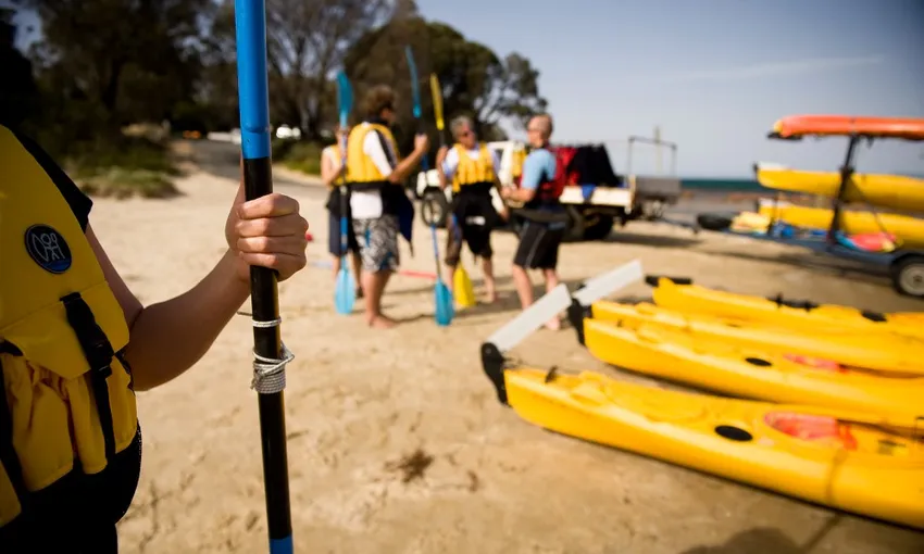 Guided Kayak in Freycinet National Park, 3 Hours