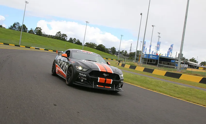 Melbourne Sandown Raceway V8 Mustang 8 Lap Drive