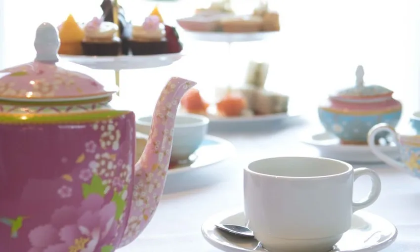 Cruise with High Tea - 2 Hours - Yarra River 