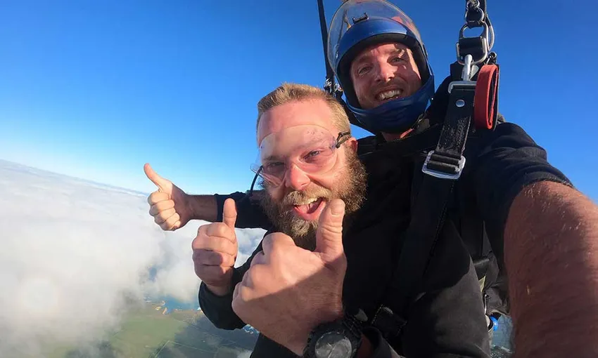 Tandem Skydive Up to 15,000ft over the 12 Apostles 