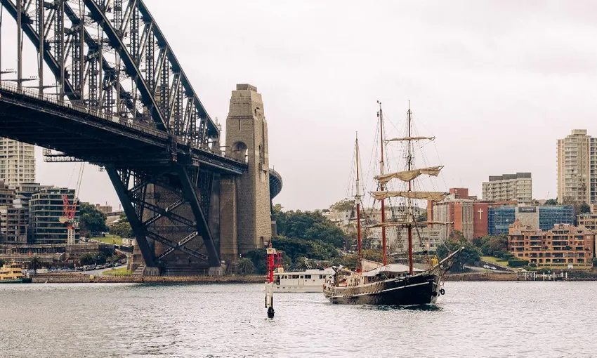 Sydney Tall Ship Lunch Cruise, 2 Hours
