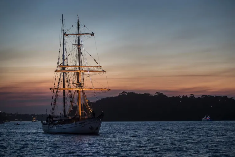 Sydney Tall Ship Lunch Cruise, 2 Hours