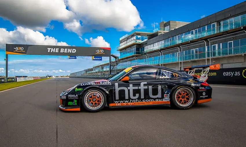 3 Hot Laps in a Porsche 911 GT3 Cup - Tailem Bend 
