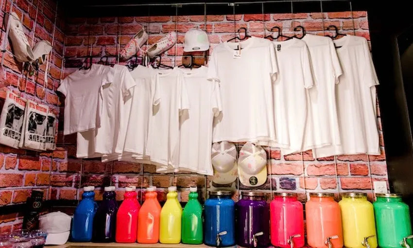 Gold Coast Splatter and Splash Room, 45 minutes