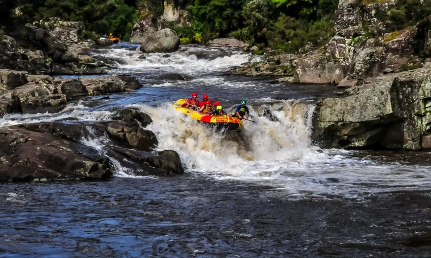 Grade 5 White Water Rafting on the Wairoa River