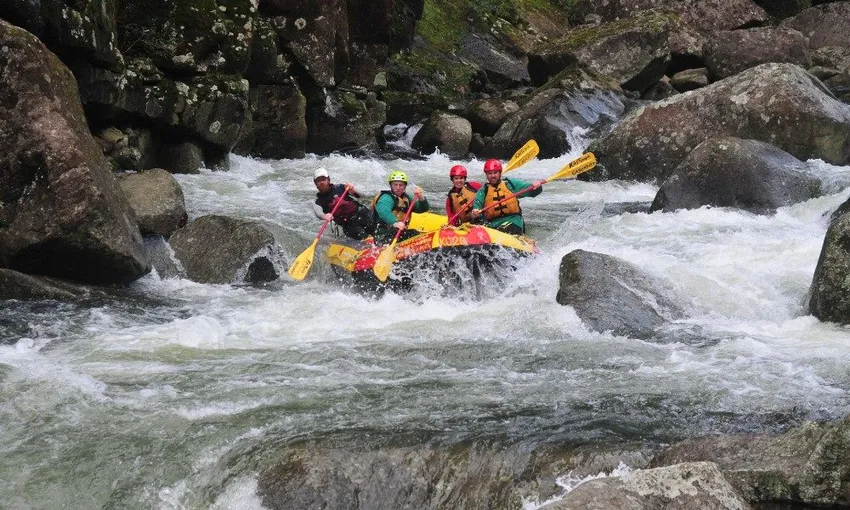 Grade 5 White Water Rafting on the Wairoa River