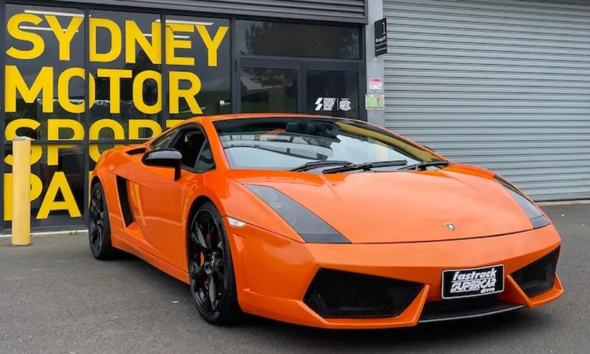 Toro Lamborghini Supercar Drive, 6 Laps - Sydney
