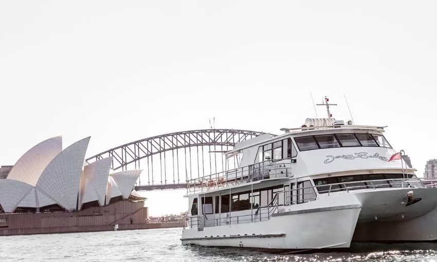 Sydney Harbour Sightseeing Cruise - 90 Minutes
