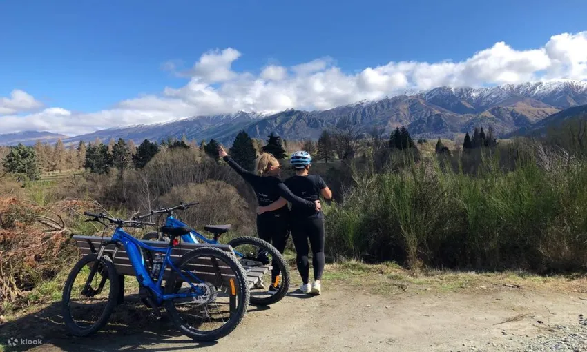 Arrowtown to Queenstown Self Guided Bike Ride