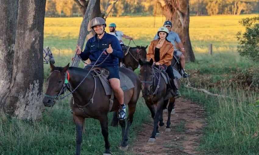 Horseback Trail Ride - 90 Minutes - Vineyard & Mountain Views