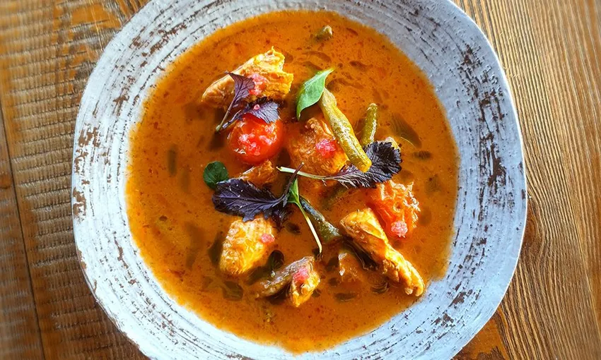 Overnight Outback Camp and Survival Training Tour with Andrew Ucles