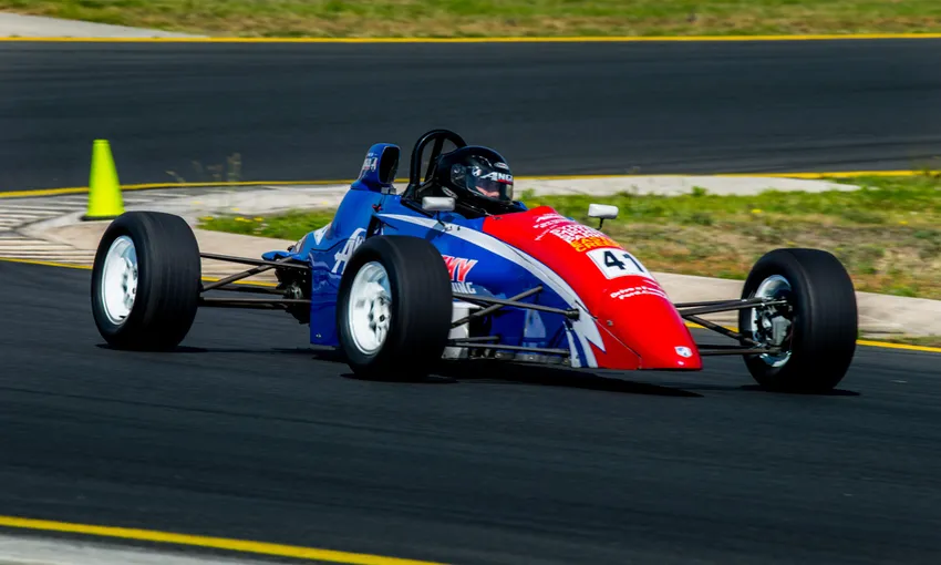Wodonga Drive an F1 Style Race Car, 5 Laps & Ride 2 Hot Laps