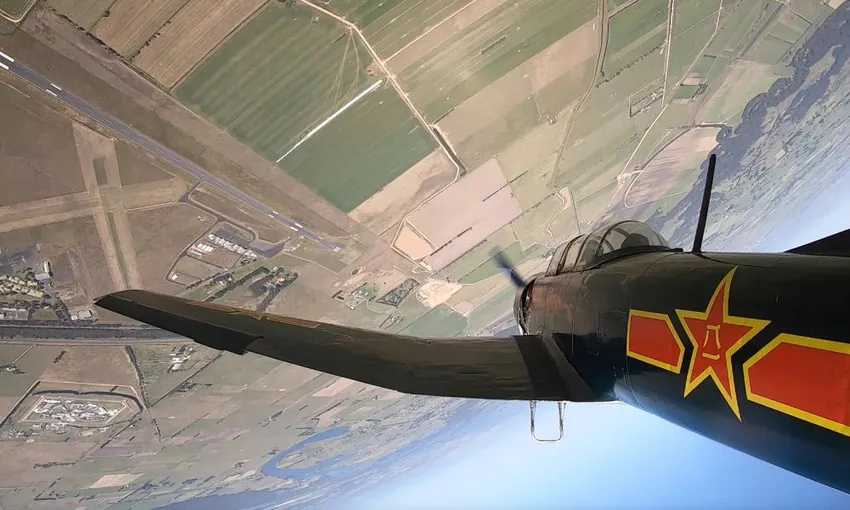  Gippsland Warbird Aerobatic Flight, 25 minutes 