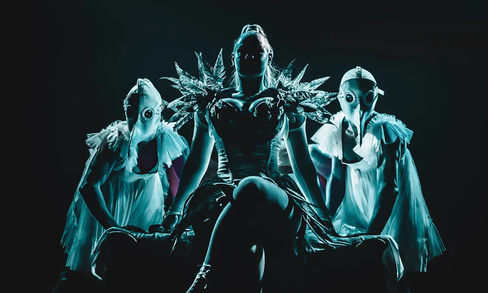 Dracula's Cabaret 3 Course Dinner & Show - Book Now | Experience Oz-3