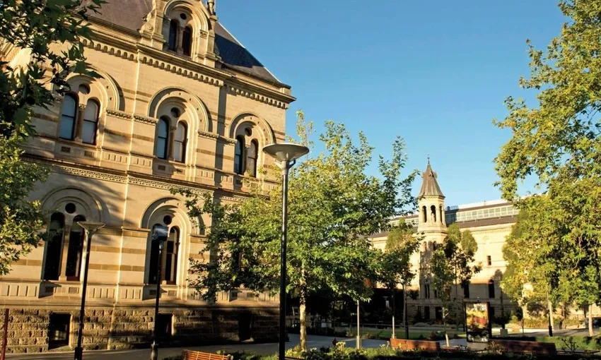 Ultimate Adelaide and Hahndorf Tour - Book Now | Experience Oz