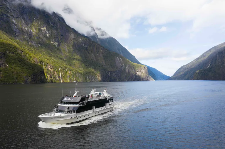 Milford Sound Cruise ex Queenstown - Buy Now | Experience Oz