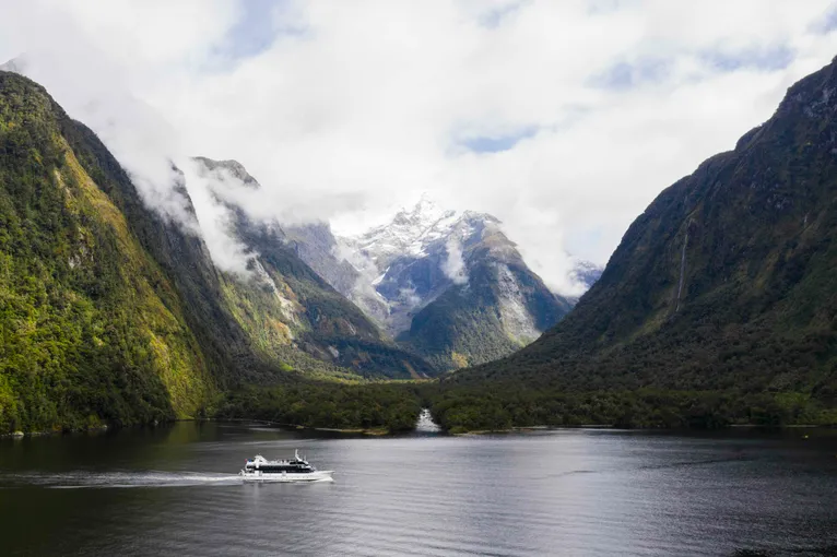 Milford Sound Cruise ex Queenstown - Buy Now | Experience Oz