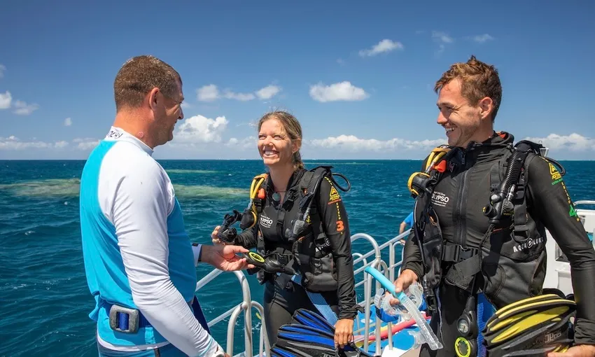 Port Douglas Great Barrier Reef Dive & Snorkel Tour | Experience Oz