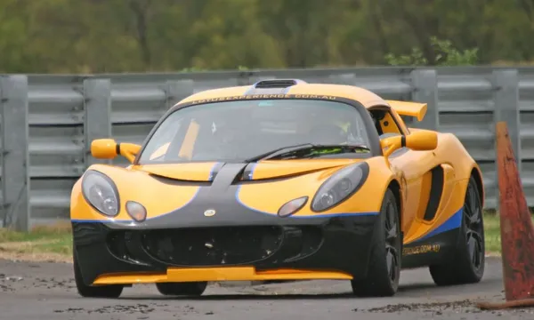 Hot Laps in a Lotus Exige at Lakeside Circuit