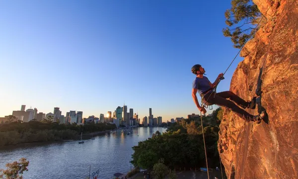 Sunset Abseiling at the Kangaroo Point Cliffs - 2 Hours