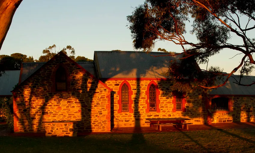 McLaren Vale Hop On Hop Off Tour from Adelaide | Experience Oz