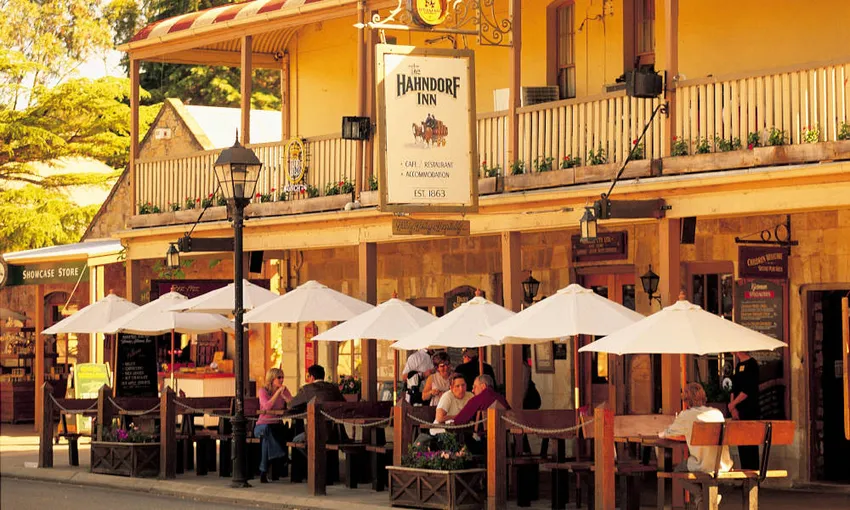Hahndorf and Hills Hop On Hop Off Tour from Adelaide | Experience Oz