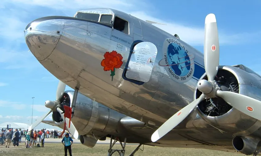 Historic DC3 Flight - Full Day & Lunch - King Island, Melbourne