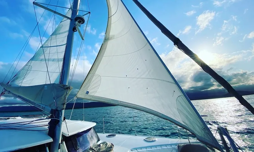 Port Douglas Sunset Sailing Cruise - 2 Hours | Experience Oz