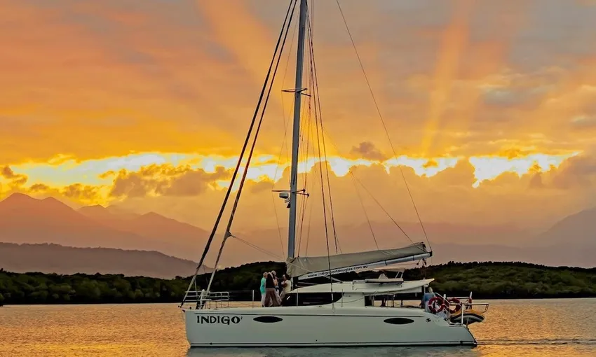 Port Douglas Sunset Sailing Cruise - 2 Hours | Experience Oz
