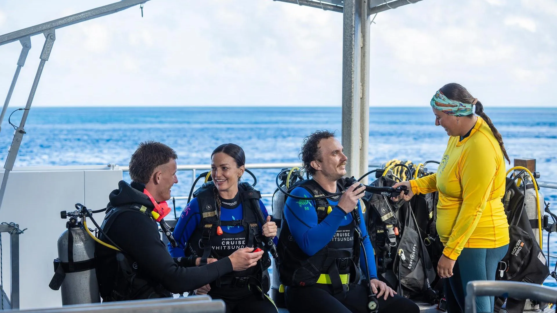 Whitsundays Outer Reef Day Tour ex Port of Airlie | Experience Oz-10