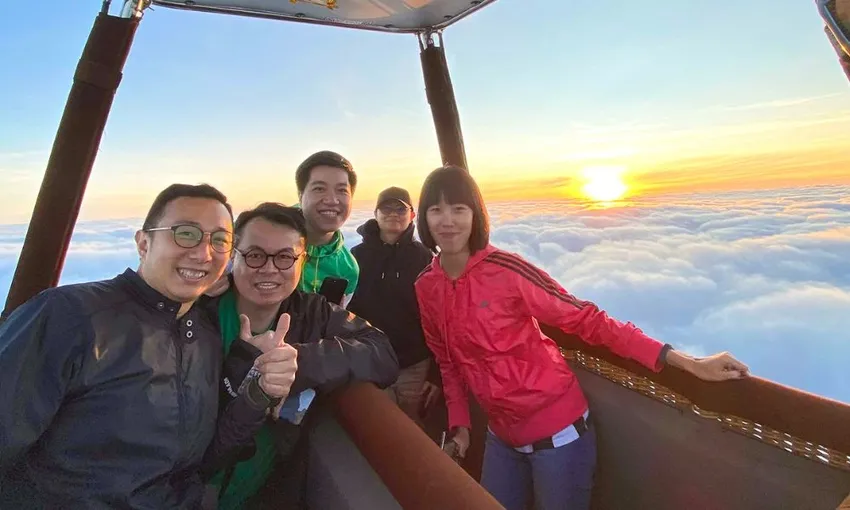 Hot Air Ballooning Sydney from Camden - Book Now | Experience Oz