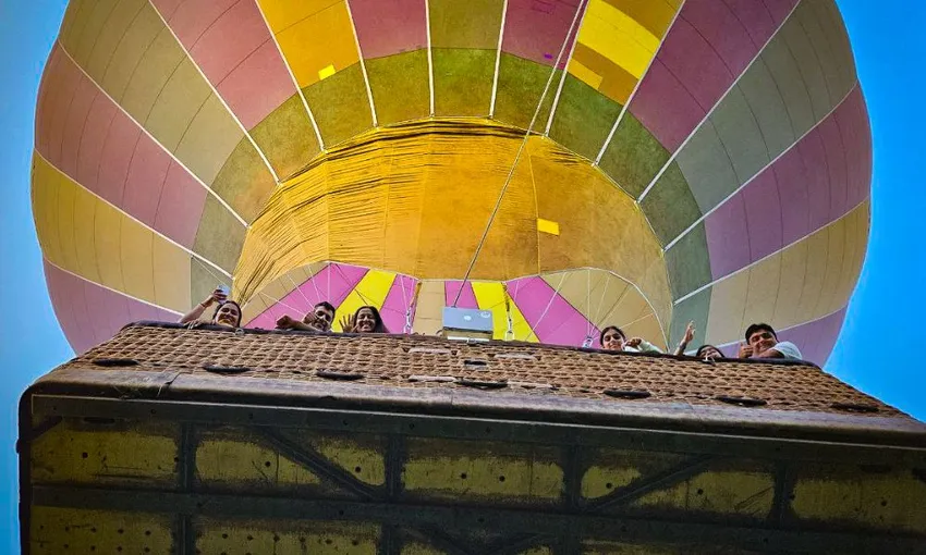 Hot Air Ballooning Sydney from Camden - Book Now | Experience Oz