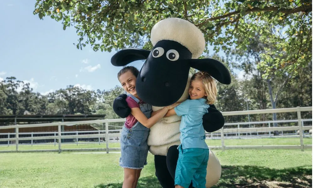 Paradise Country Aussie Farm Park Gold Coast | Experience Oz-1