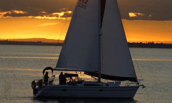 Yacht Cruise and 2 Course Dinner