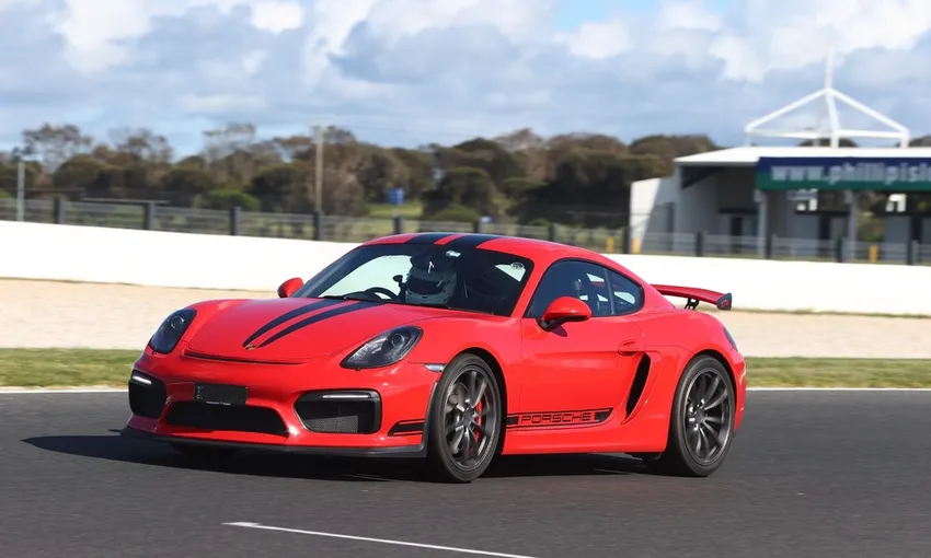 Phillip Island Drive Day