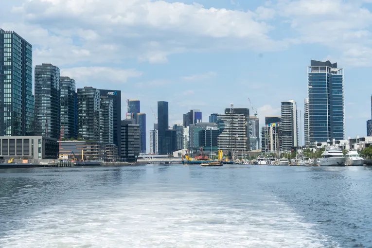 Melbourne Port and Docklands 1hr Sightseeing Cruise | Experience Oz