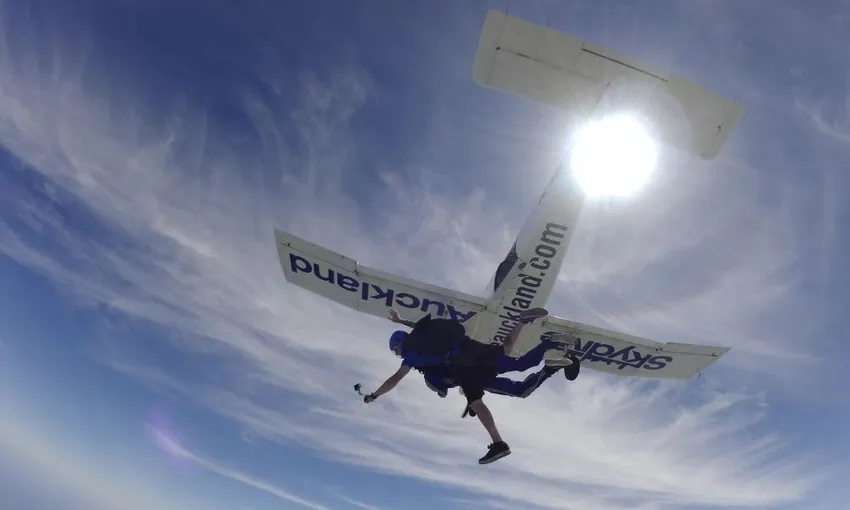 Auckland Skydiving - Book Online | Experience Oz + NZ