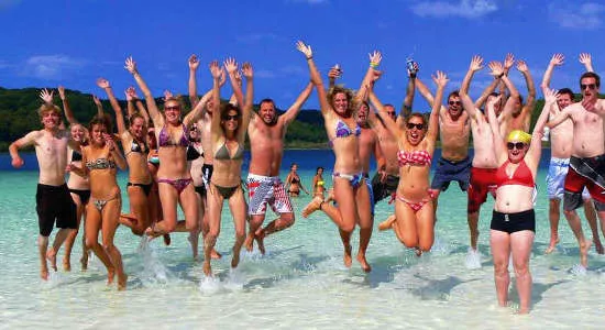 2 Day Fraser Island 4WD Tour - Book Now | Experience Oz + NZ