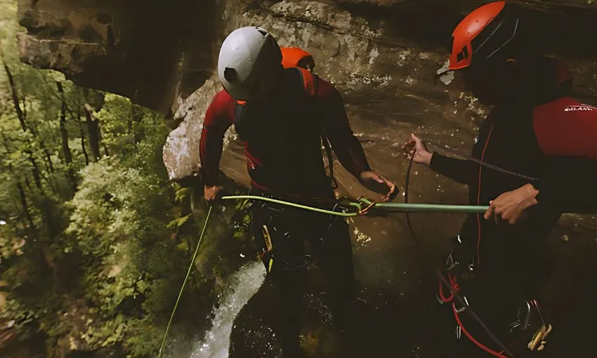 Empress Canyoning Tour - Half Day - Blue Mountains