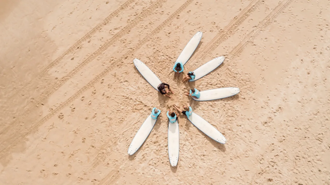 Beginner Surf Lesson on Noosa Beach - 2 Hours | Experience Oz-18