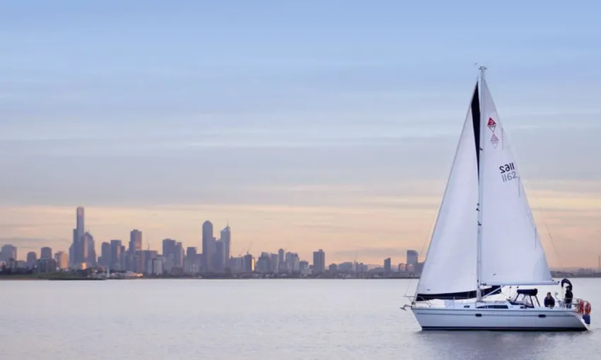 Learn to Sail a Yacht, 1.5 Hours - Safety Beach, Mornington Peninsula