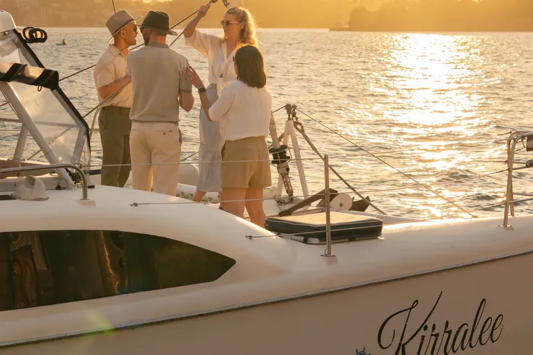 Sydney Harbour Sunset Cruise - Book Now | Experience Oz + NZ